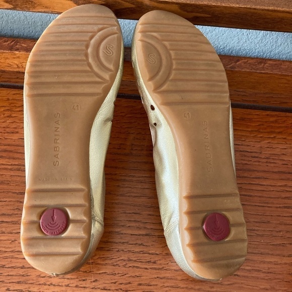 Sabrinas Flats Size 41 Gold metallic US Size 9-9.5 - Picture 7 of 8